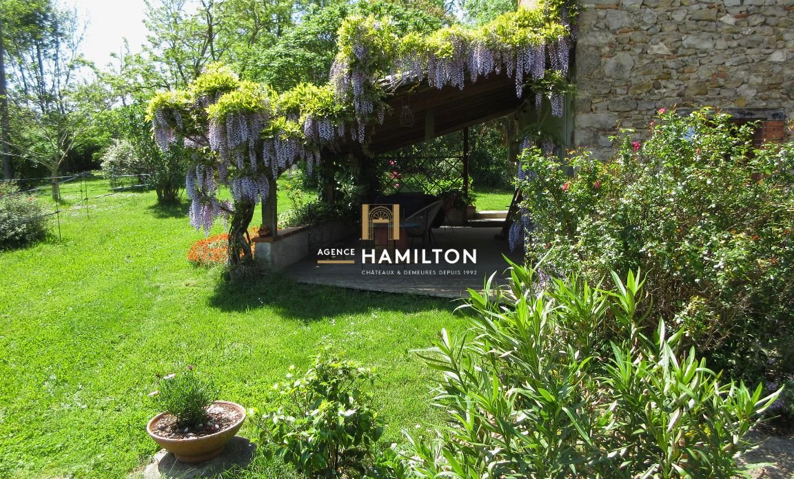 8 bedroom propriete in Lautrec, Tarn, France