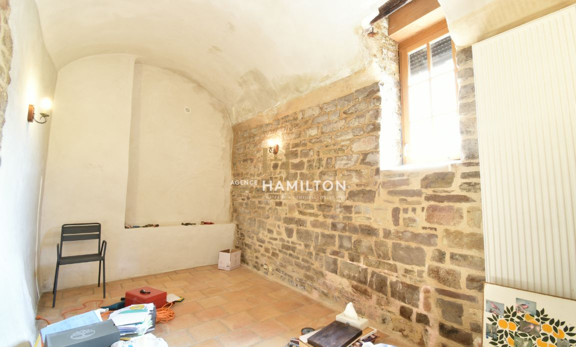 4 bedroom maison de village in Cordes Sur Ciel, Tarn, France