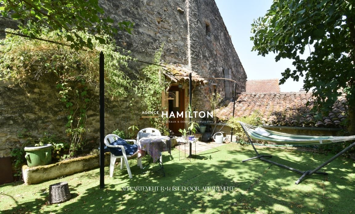 immeuble in Cordes Sur Ciel, Tarn, France