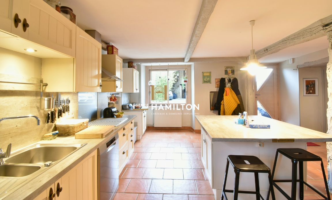 6 bedroom demeure in Cordes Sur Ciel, Tarn, France