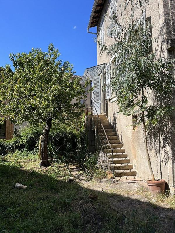 2 bedroom t4 in Figeac, Lot, France