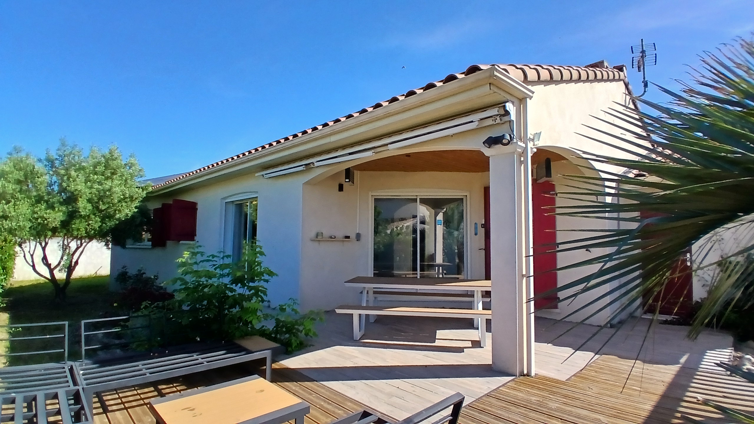 4 bedroom Detached House in Puissalicon, Herault, France – sp540000ed