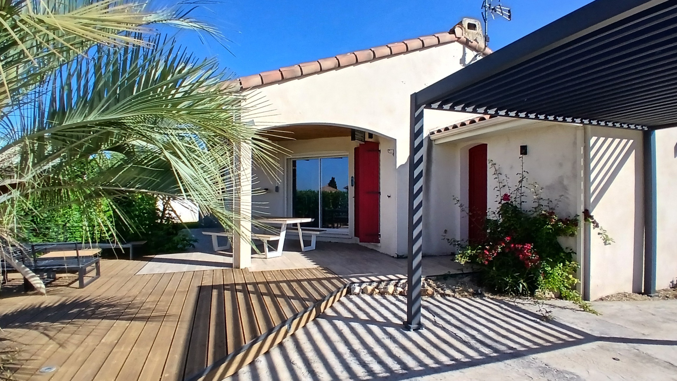 4 bedroom Detached House in Puissalicon, Herault, France – sp540000ed