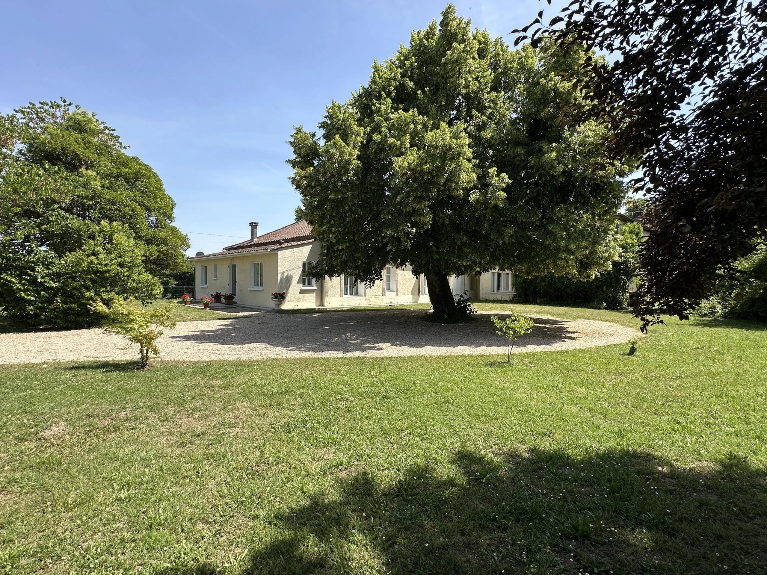 Lovely 5 bedroom riverside house with pool, guest house and annexe to renovate near Gensac, Aquitaine – France – BVI85320