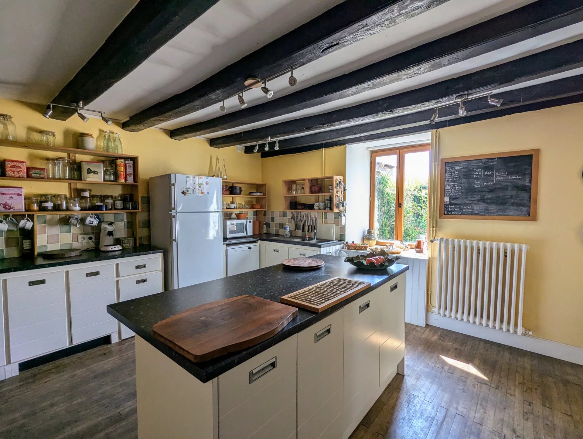 Main house, guest house, outbuildings and pretty garden, Poitou-Charentes – France – BVI69695
