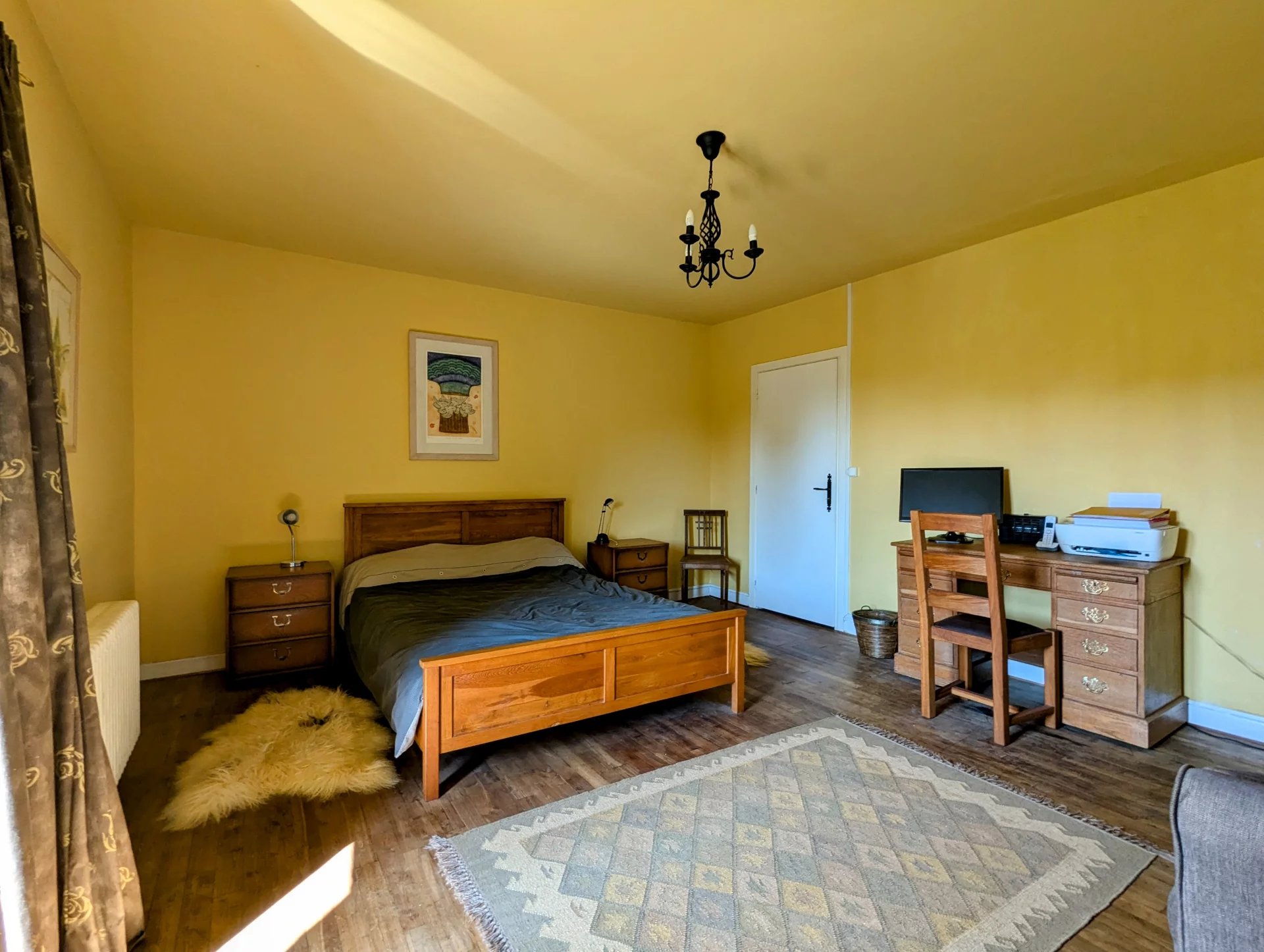 Main house, guest house, outbuildings and pretty garden, Poitou-Charentes – France – BVI69695