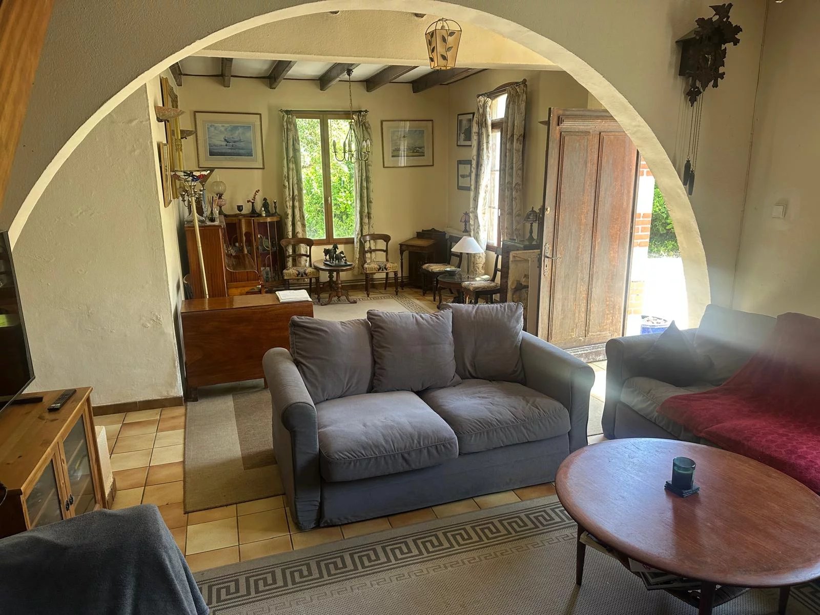Spacious Detached House with Pool And River Frontage, Poitou-Charentes – France – BVI85870