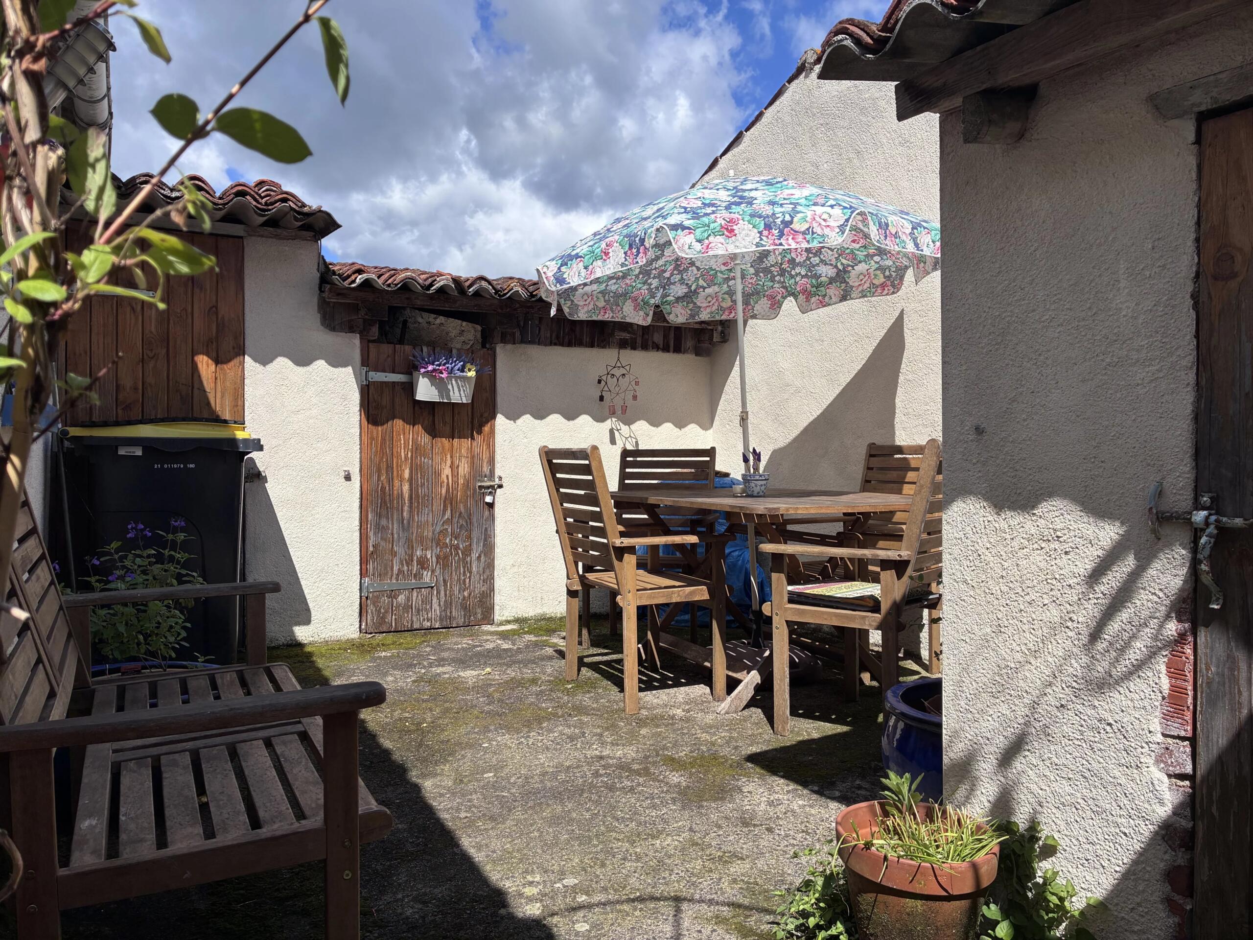 Ideal holiday home!, Poitou-Charentes – France – BVI84521