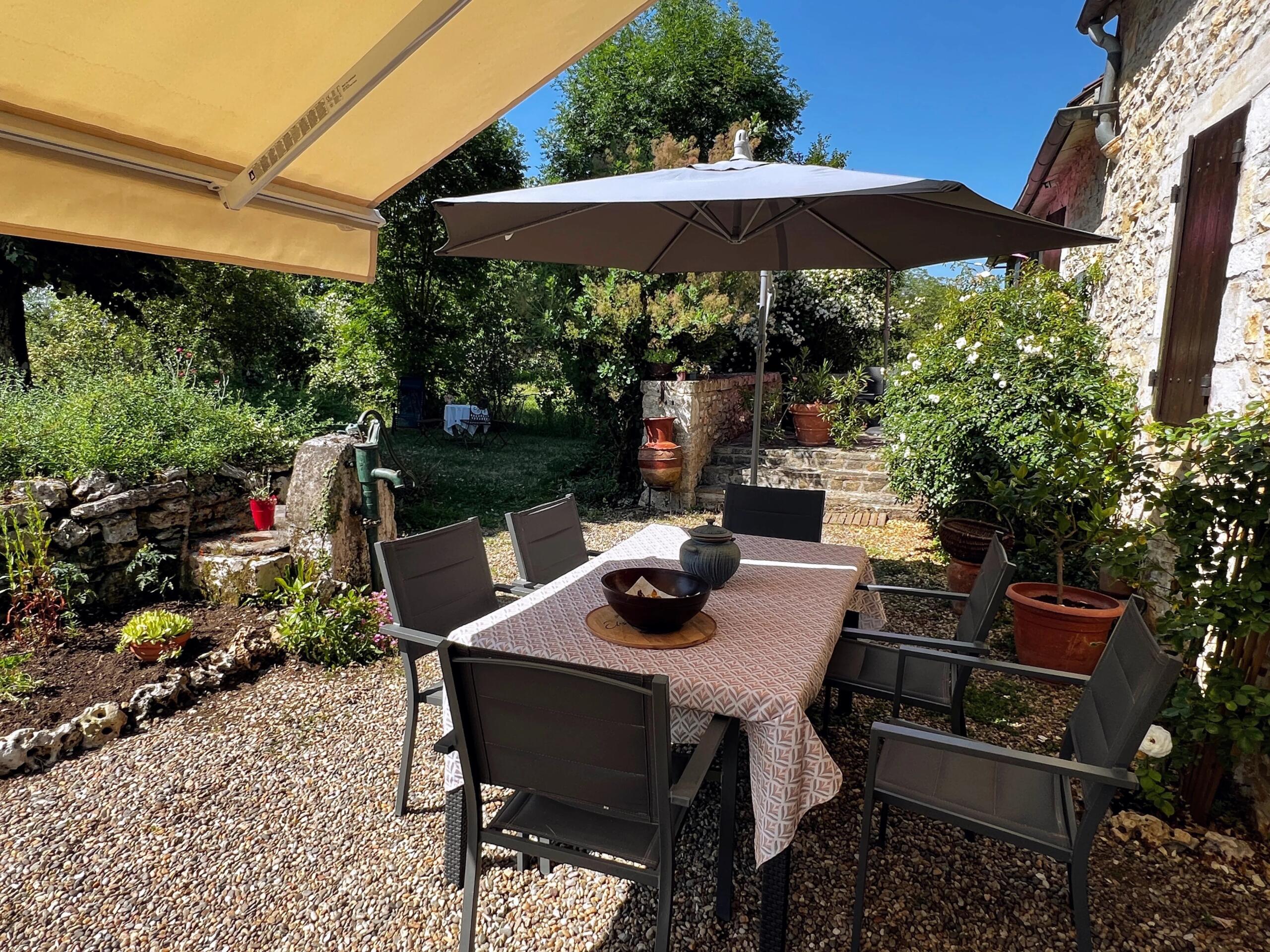 Country living with ample space to host family and friends, Aquitaine – France – BVI85866