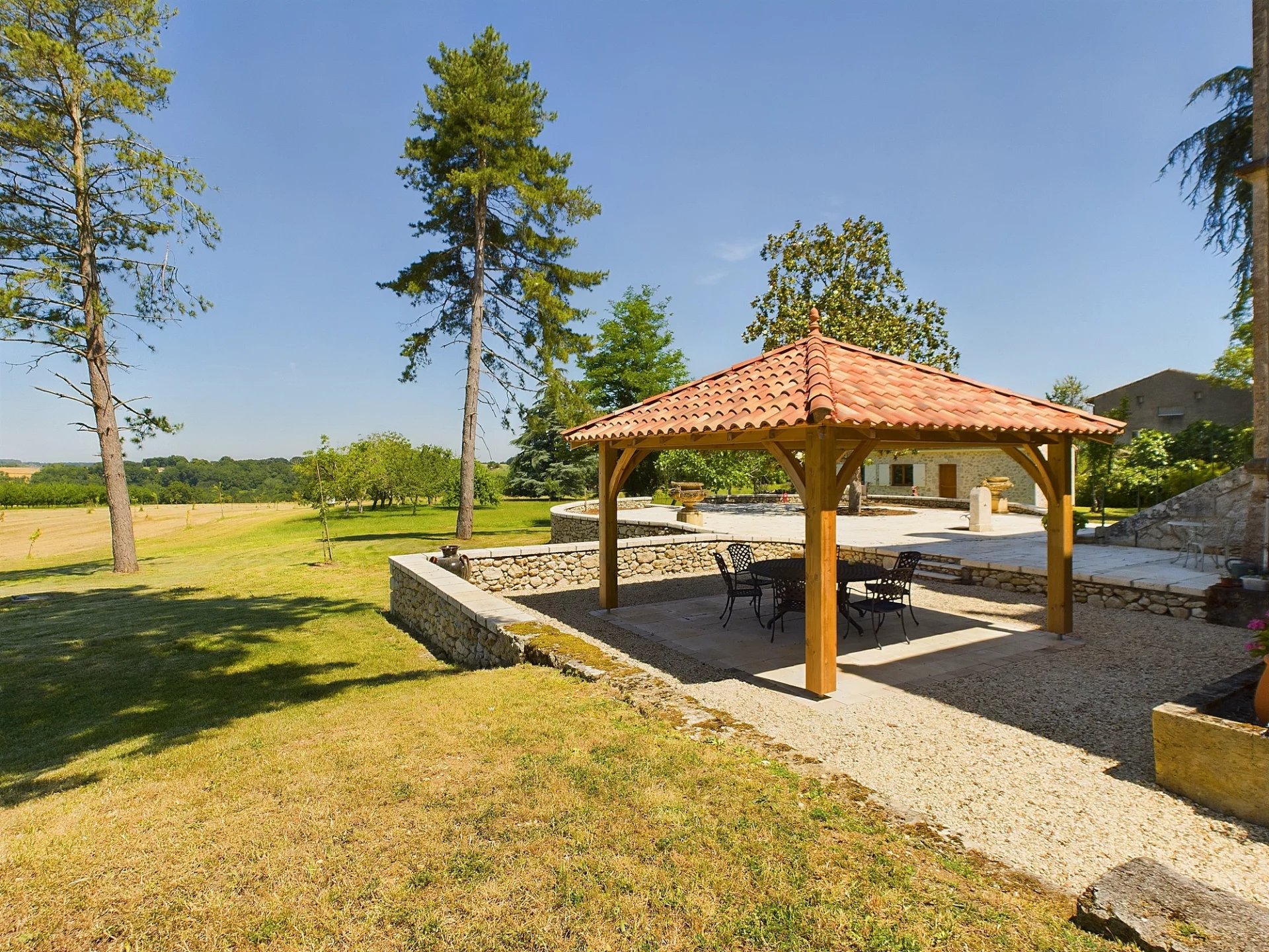 Stunning Art Nouveau property with guest cottage close to Agen, Aquitaine – France – BVI75171