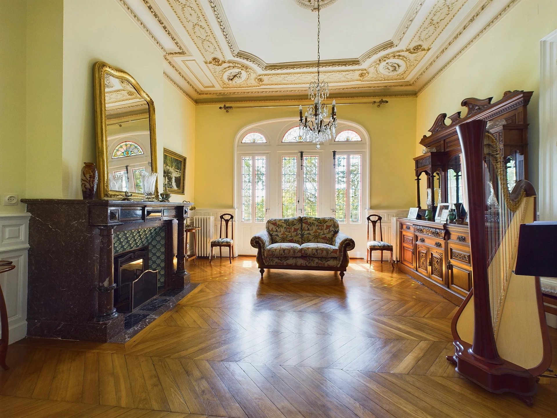 Stunning Art Nouveau property with guest cottage close to Agen, Aquitaine – France – BVI75171