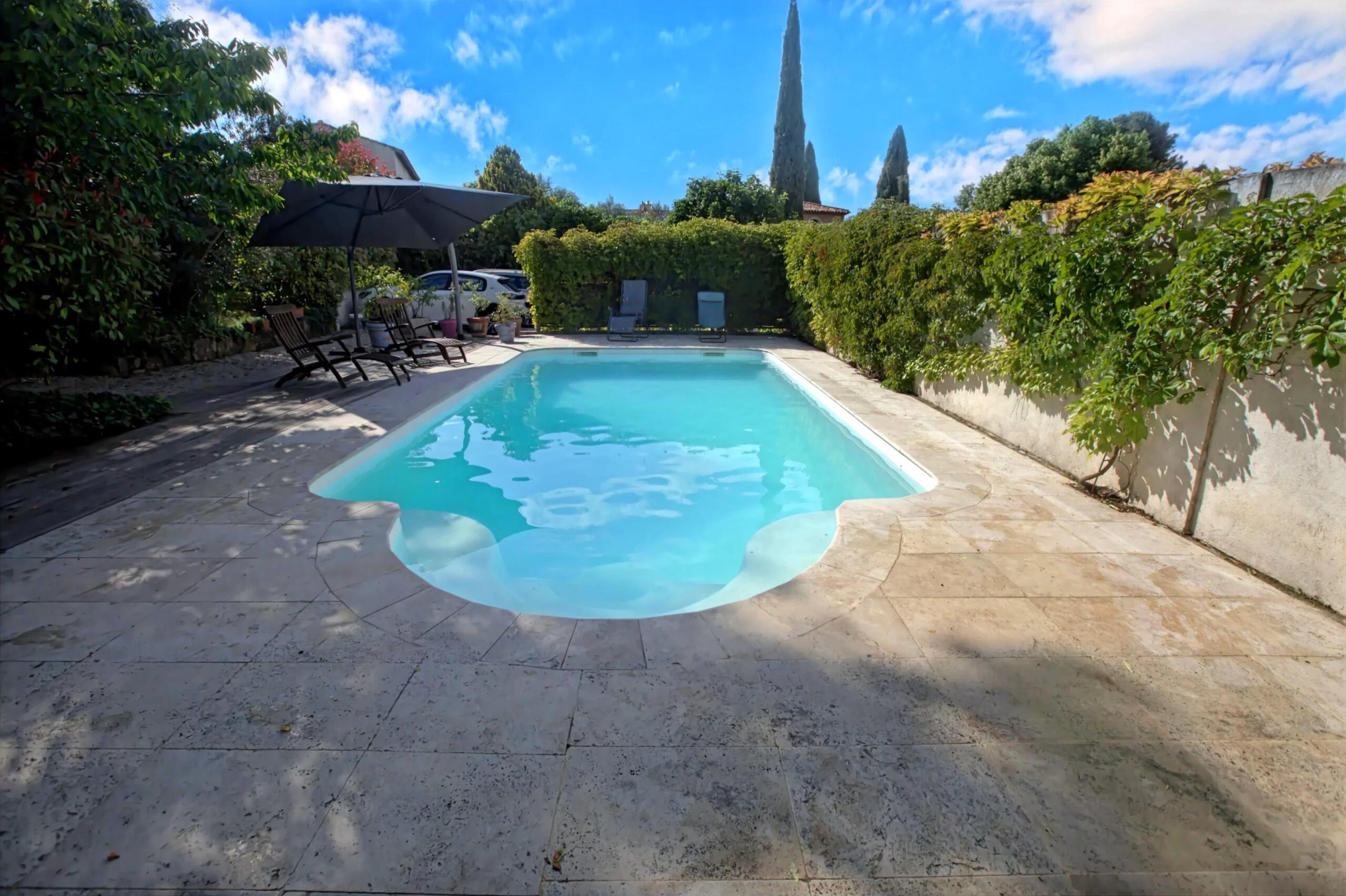 Village house 208 m² with pool in Puy-Sainte-Réparade, Provence-Alpes-Côte d’Azur – France – BVI84532