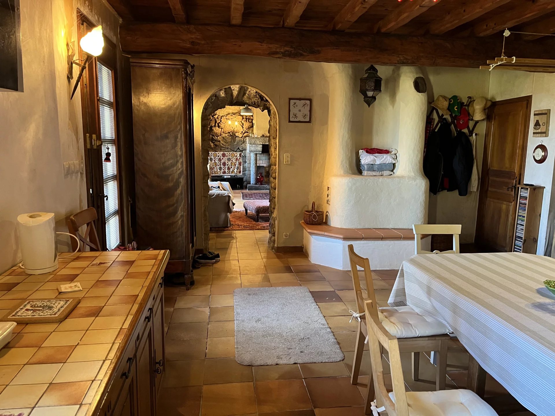 Substantial Charming Farmhouse Retreat with Panoramic Valley Views, Midi-Pyrénées – France – BVI83455