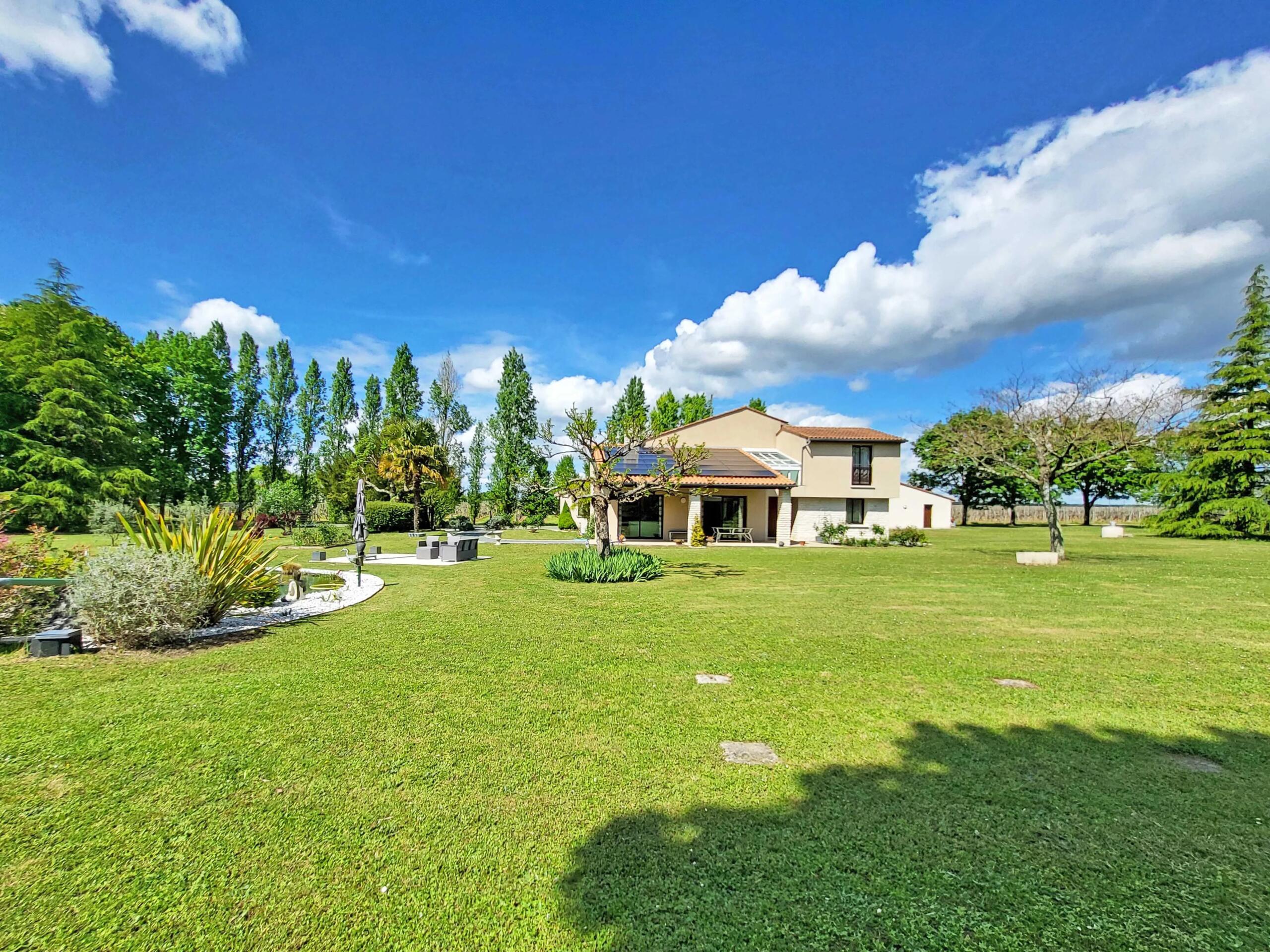 Stylish, Modern, 4-Bedroom Family Home In  Magnificent Gardens, Close To Jarnac, Poitou-Charentes – France – BVI85246