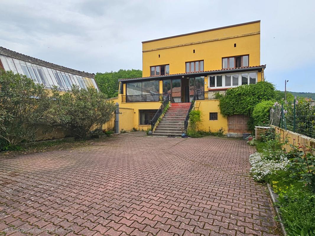 8 bedroom maison de village in Villeneuve D Olmes, Ariège, France