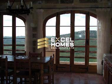 4 bedroom Farmhouse in Xaghra, Malta – 68445