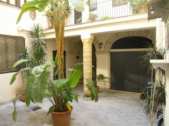 Apt in Sicily – Apt D’Angelo Via Roma, Palermo