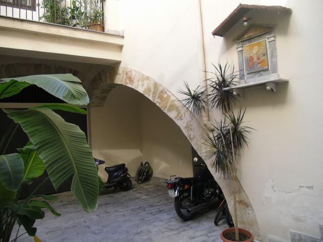 Apt in Sicily – Apt D’Angelo Via Roma, Palermo