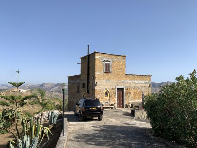 Villa and land in Sicily – Villa Piazza Cda Nannu