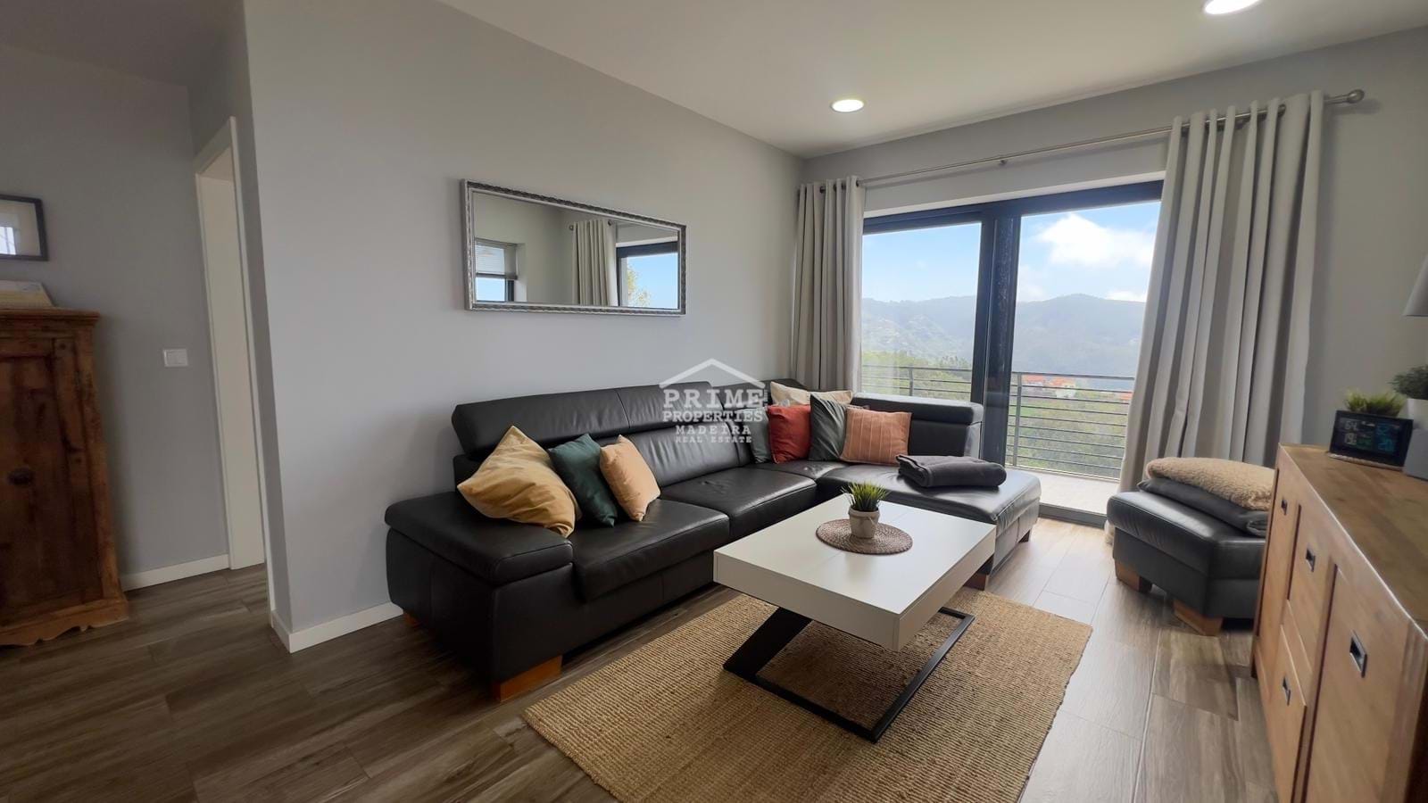 4 bedroom Villa in Tabua, Ilha Da Madeira, Portugal – #1488