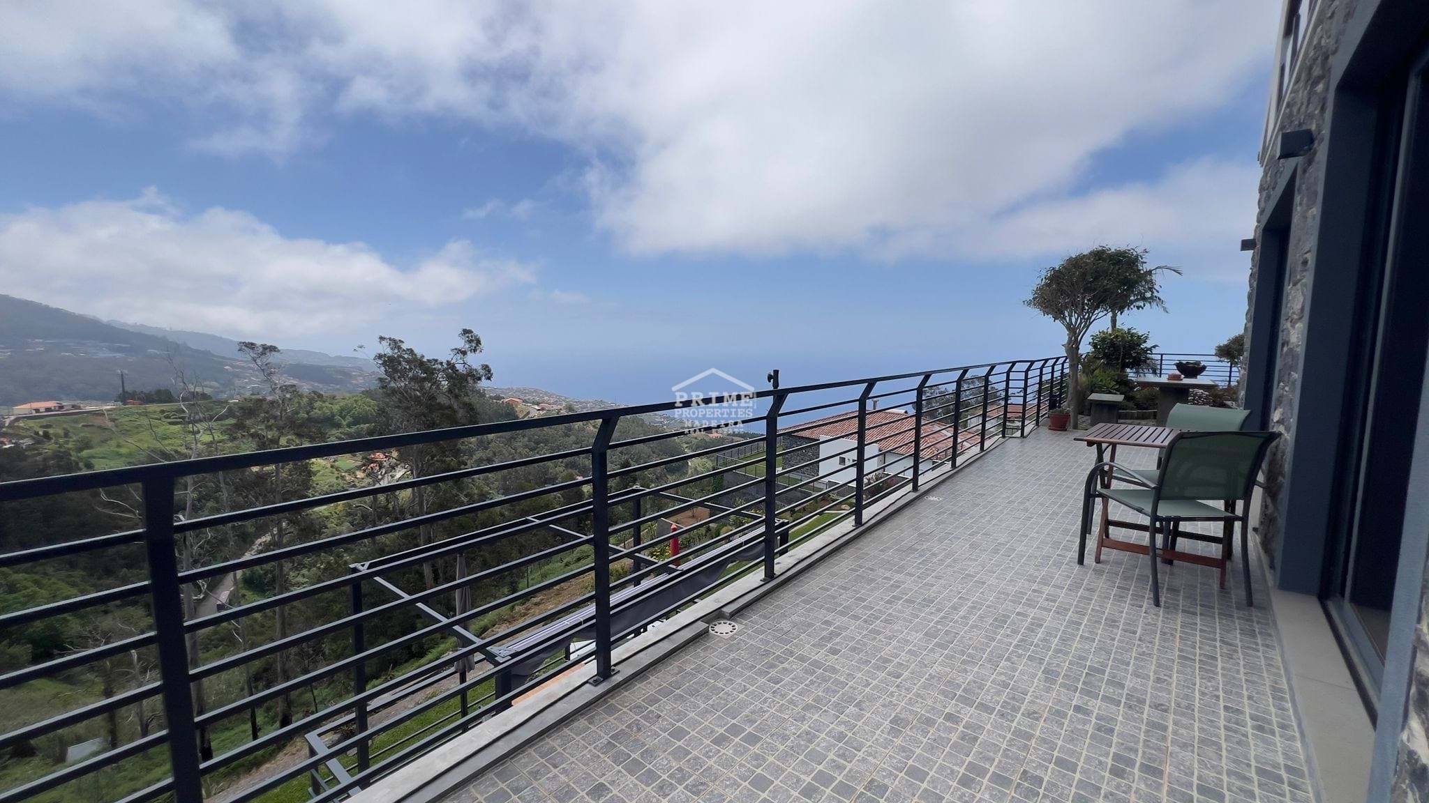 4 bedroom Villa in Tabua, Ilha Da Madeira, Portugal – #1488