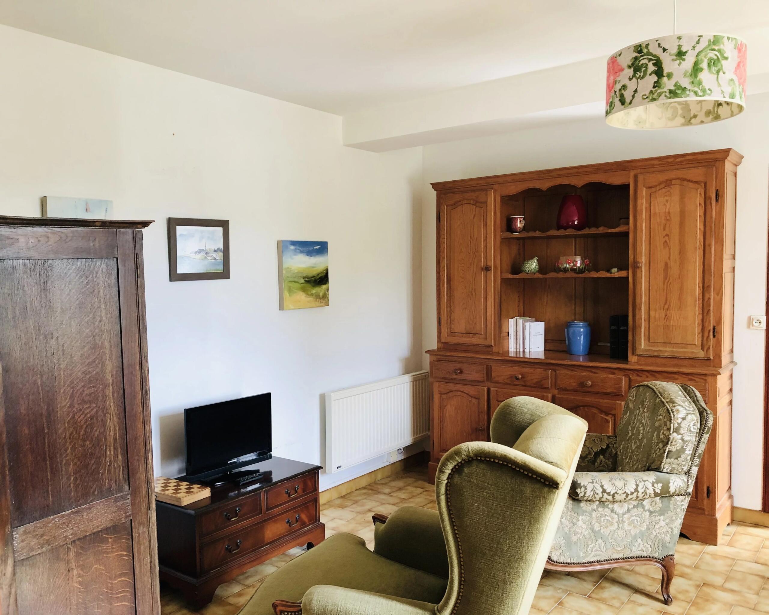 Country House  in  a Serene Location, Poitou-Charentes – France – BVI84074