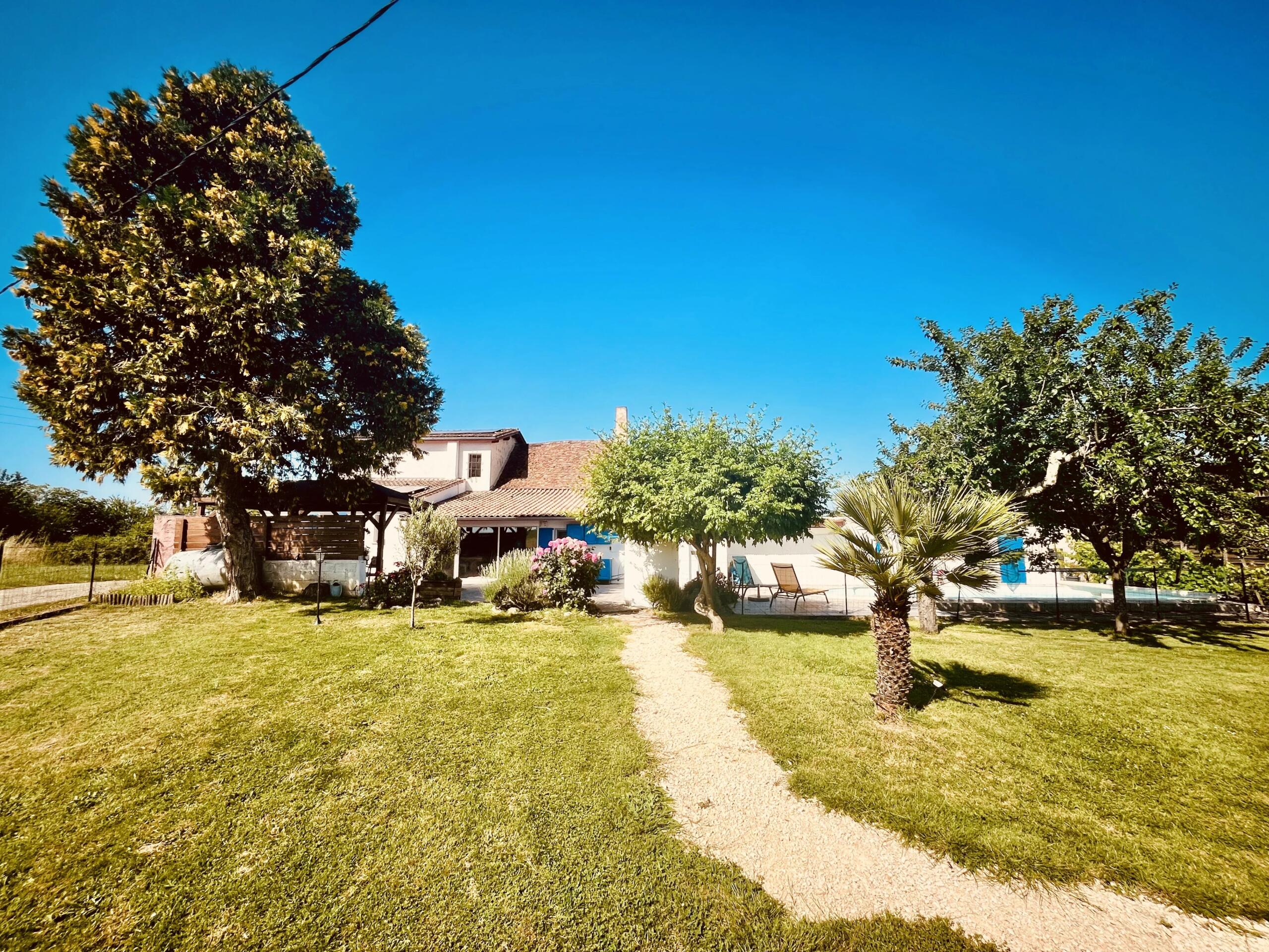 Charming Country Home with Pool between Duras and Eymet, Nouvelle-Aquitaine – France – BVI82826