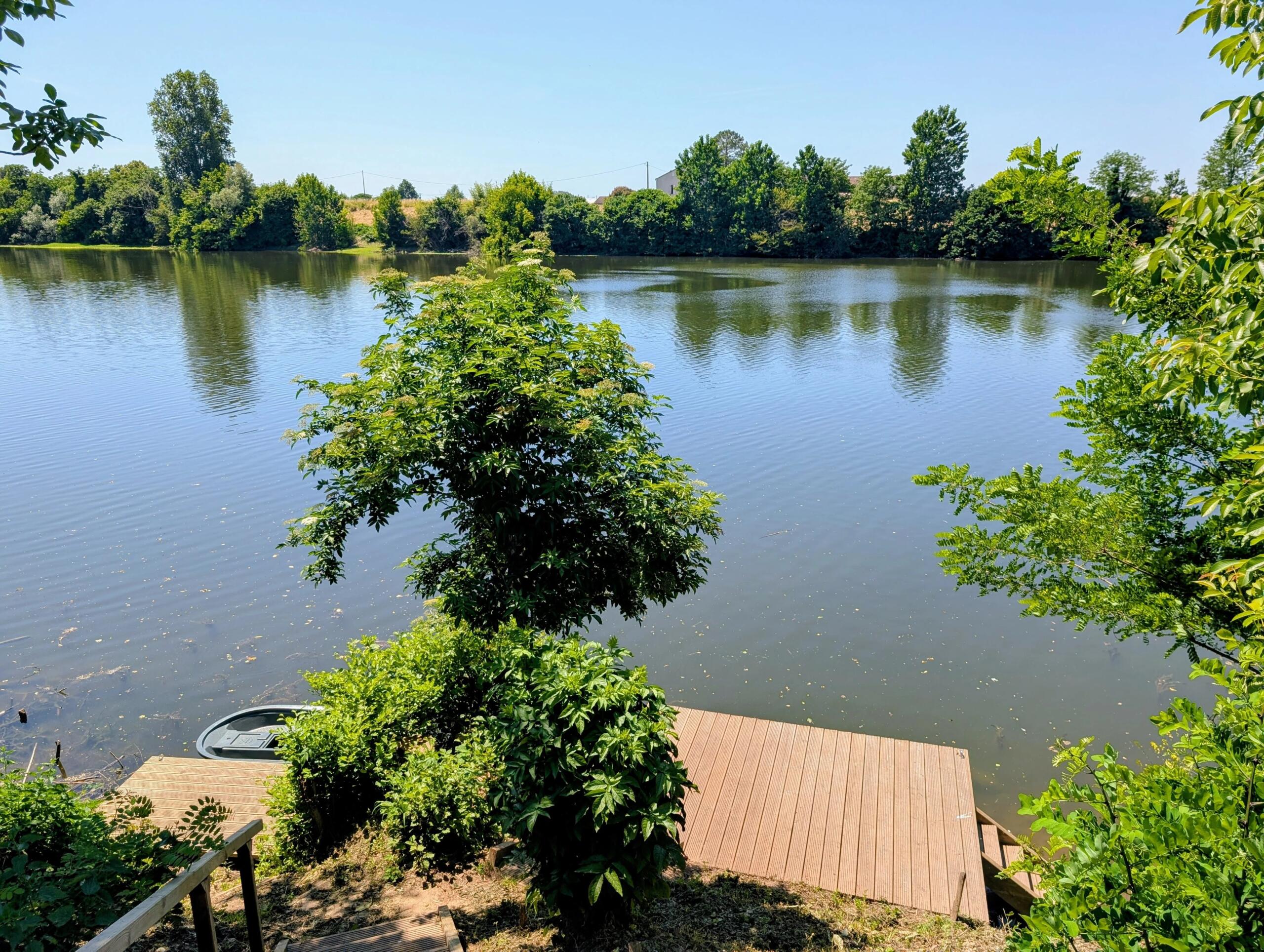 Riverside cottage direct access to the Lot, Aquitaine – France – BVI85867