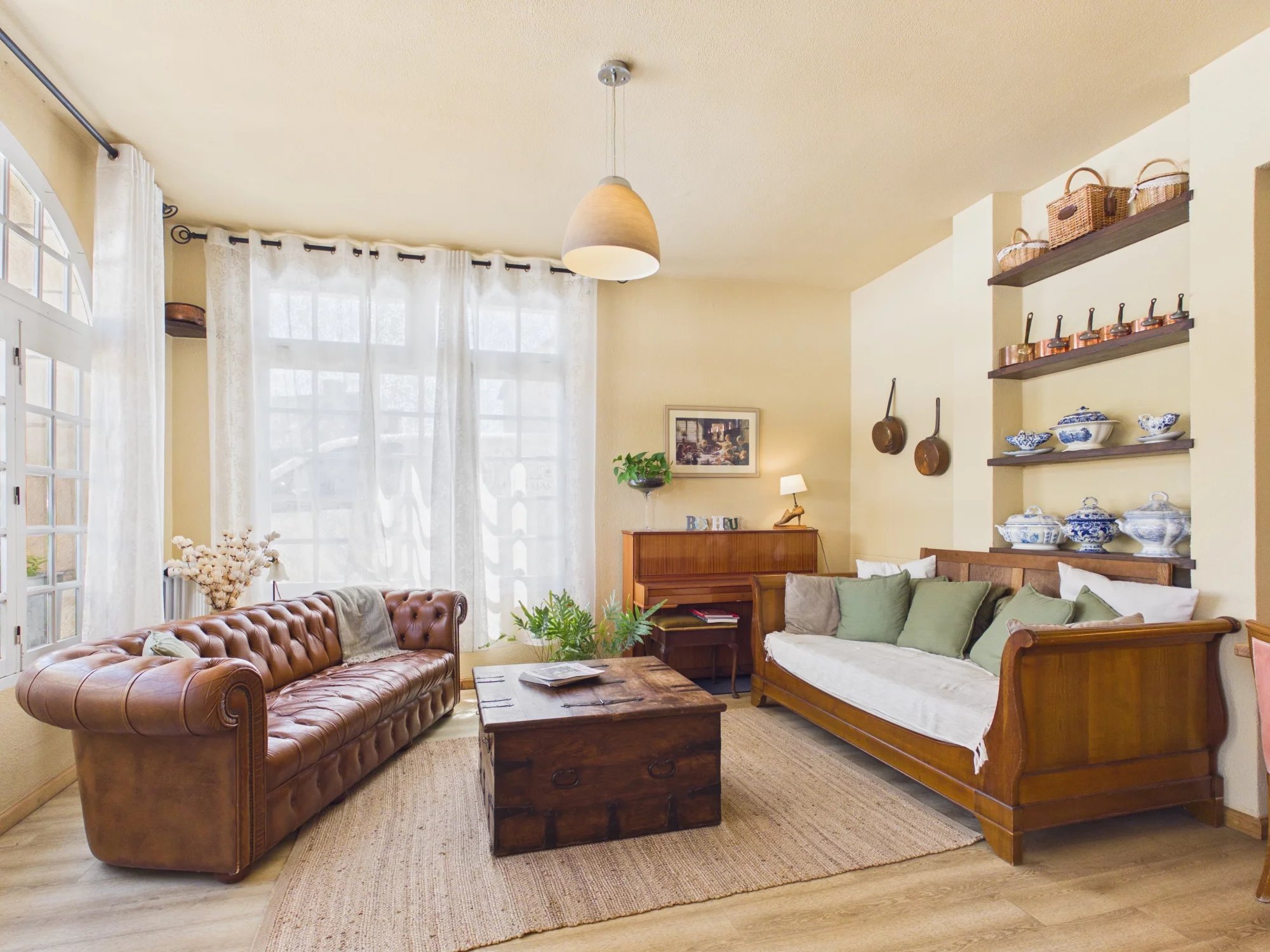 Hôtel-Restaurant with 17 en suite rooms and owners accomodation, Midi-Pyrénées – France – BVI73330