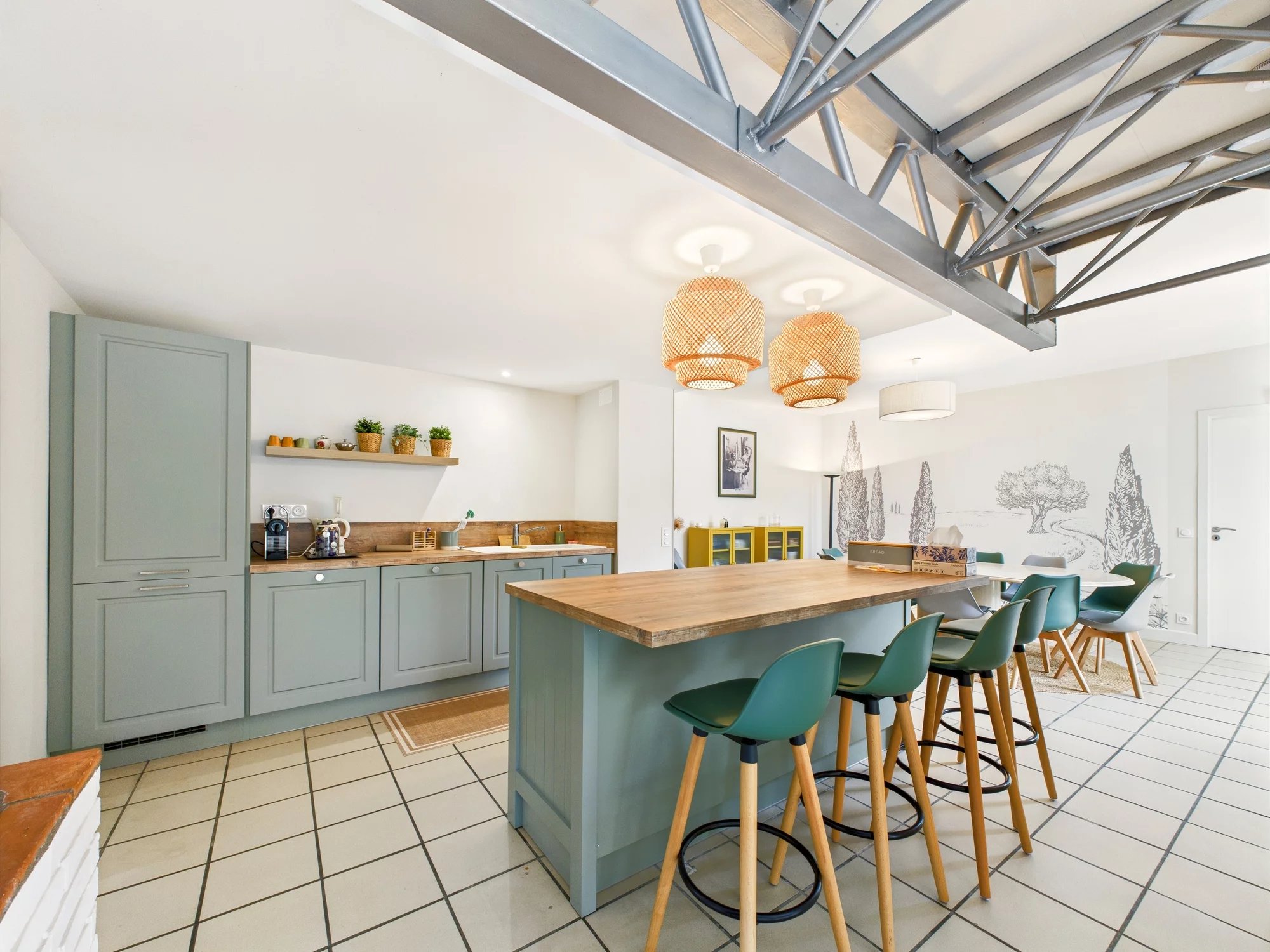 Modern barn conversion and traditional family farmhouse, Aquitaine – France – BVI75799