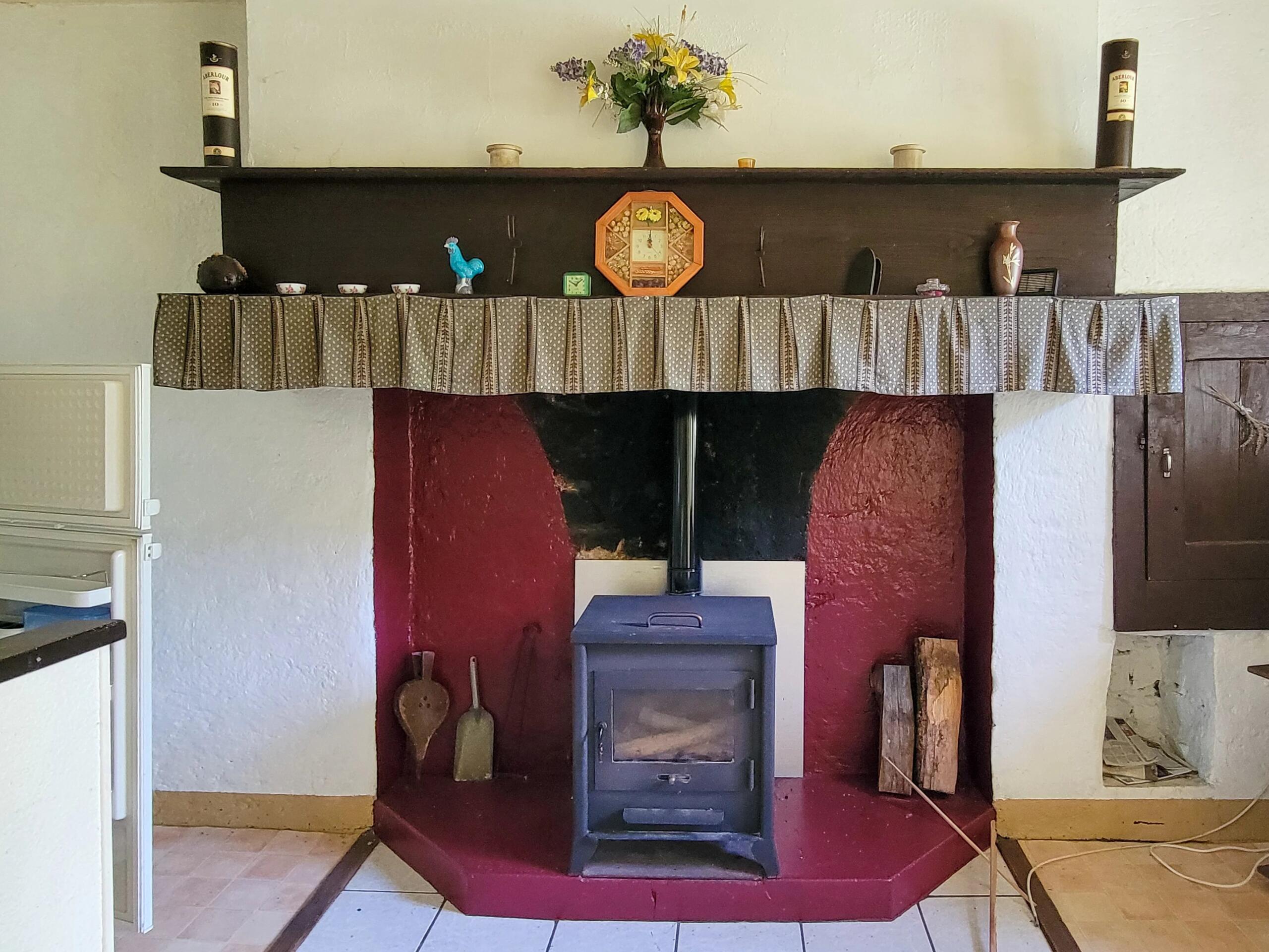 Charming Country Property with Barn, Land and Development Potential – Aveyron, Midi-Pyrénées – France – BVI85670