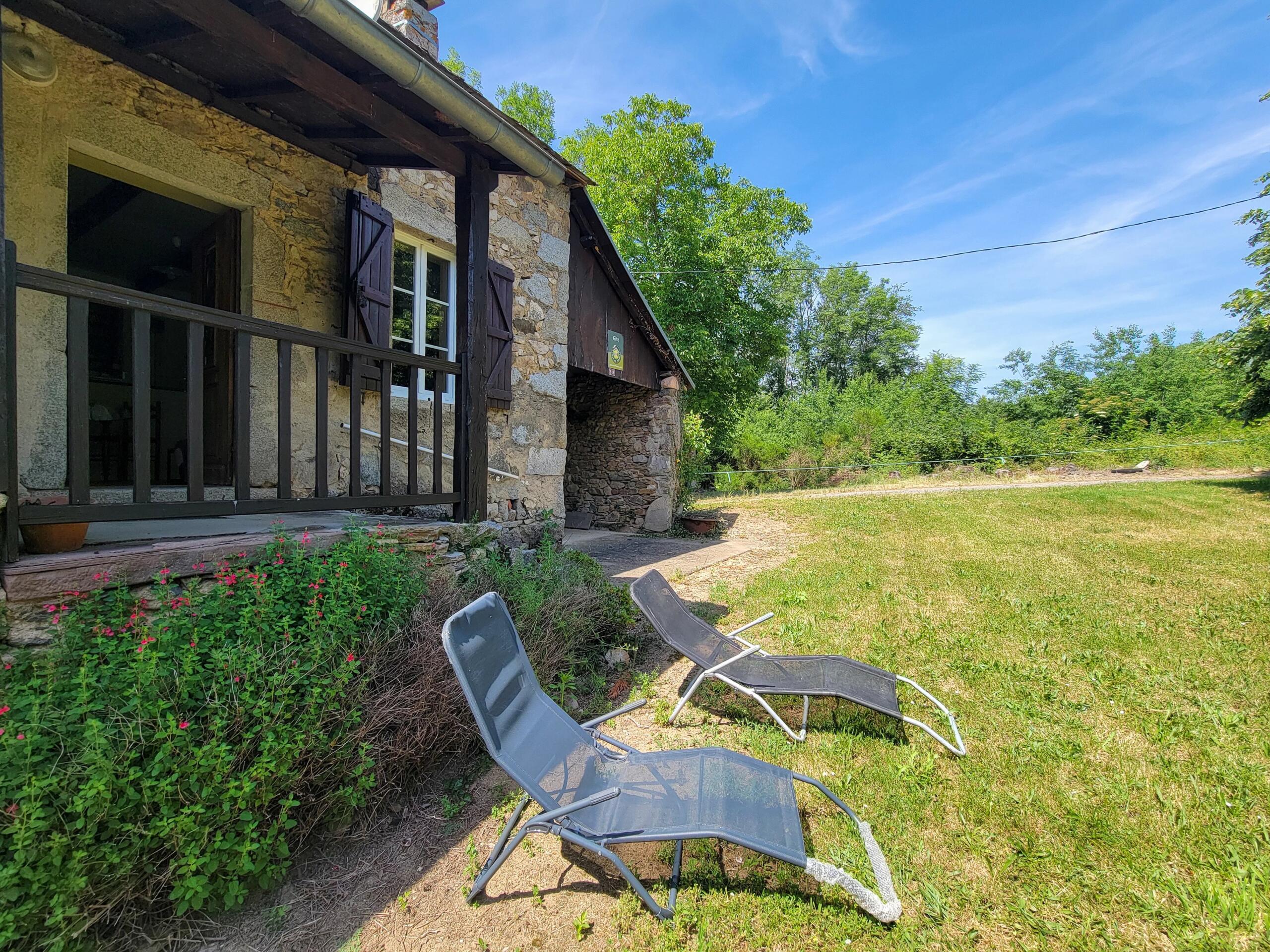 Charming Country Property with Barn, Land and Development Potential – Aveyron, Midi-Pyrénées – France – BVI85670