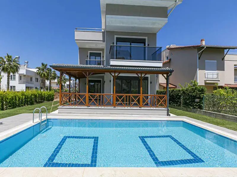 Three bedroom Detached Villas with large private gardens and pools in Belek – TC1995