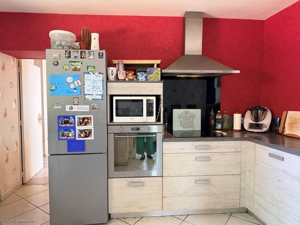 3 bedroom House in Nanteuil-En-Vallee, Nanteuil-En-Vallée, France – r7503