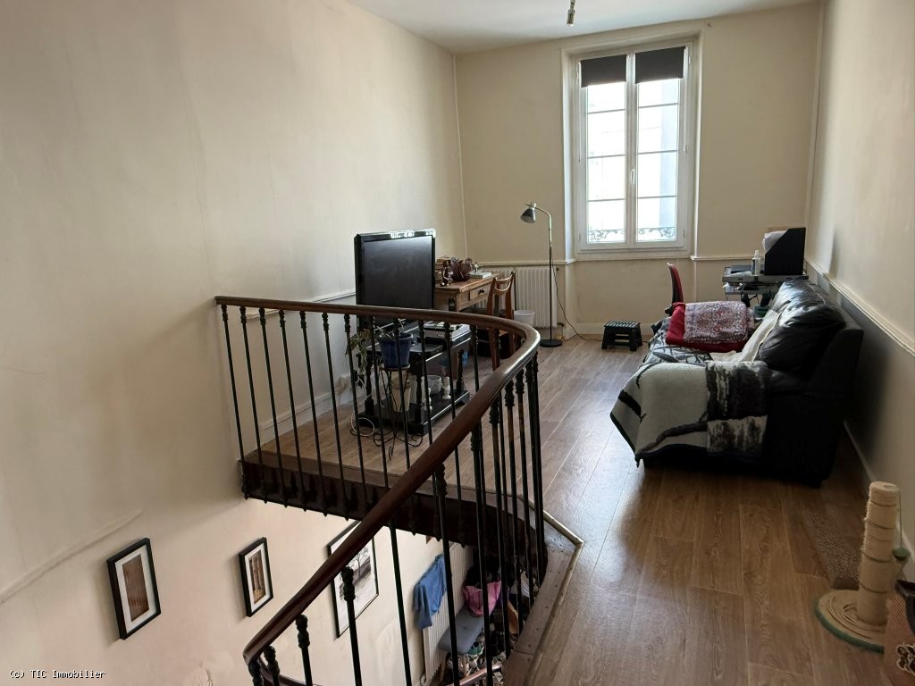 5 bedroom House in Aigre, France – r7481