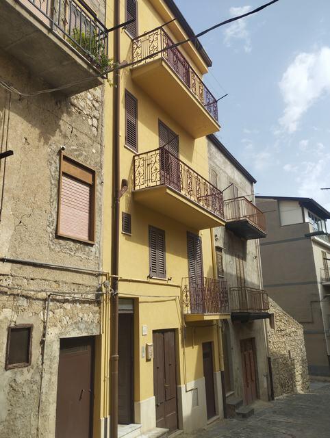 Townhouse in Sicily – Casa Cardinale Bivona