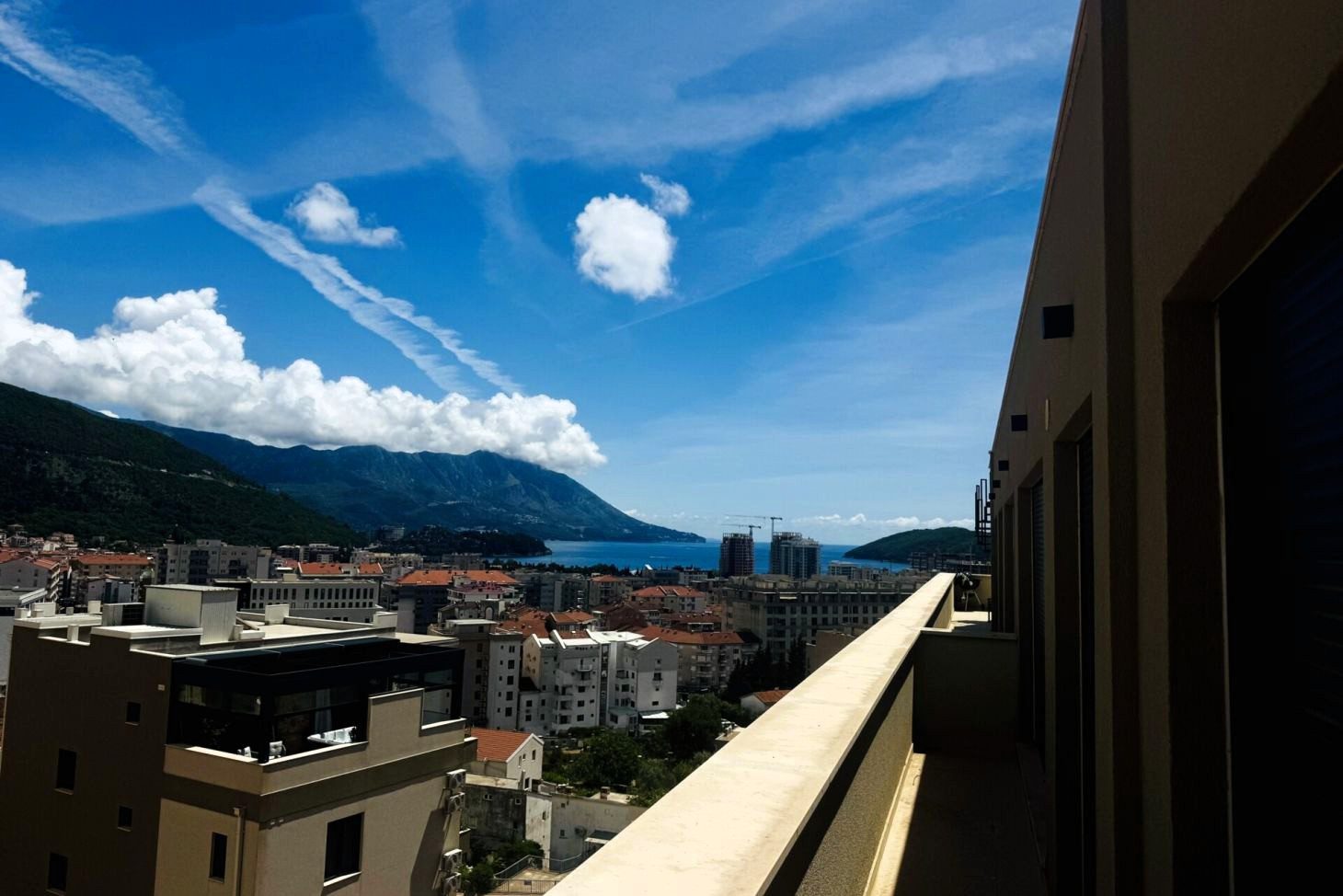 3 bedroom Apartments in Budva, Budva Municipality, Montenegro – MREYU-05