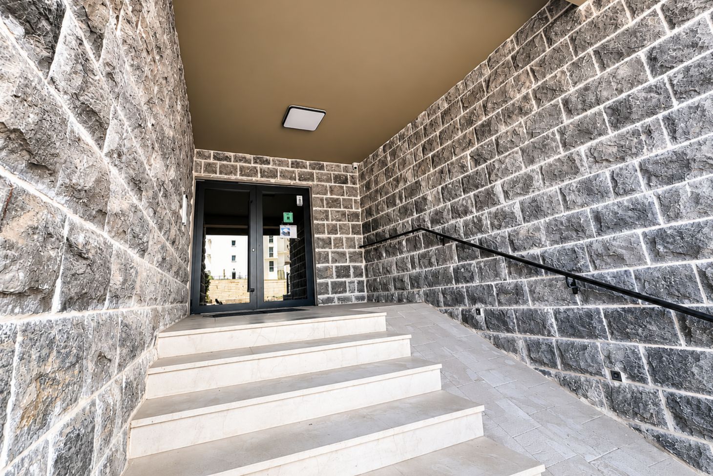 3 bedroom Apartments in Budva, Budva Municipality, Montenegro – MREYU-05
