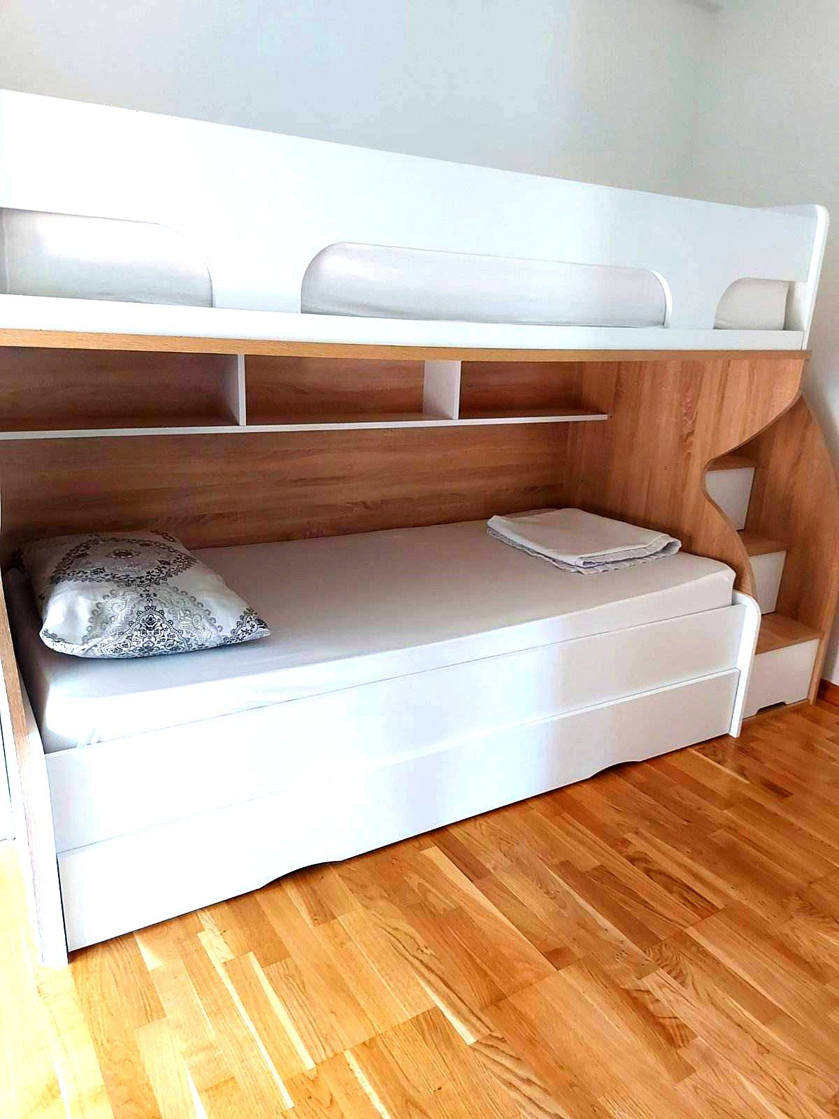 2 bedroom Apartments in Igalo, Herceg Novi Municipality, Montenegro – MRETT-13