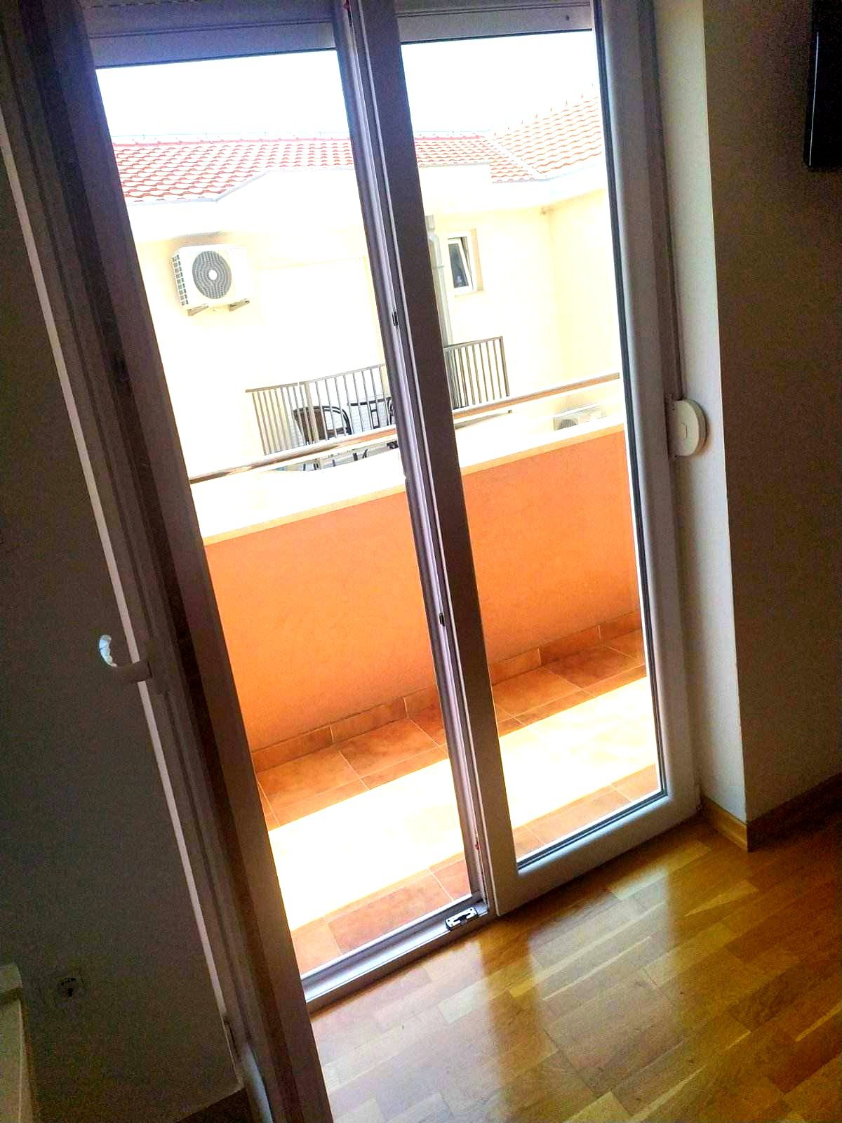 2 bedroom Apartments in Igalo, Herceg Novi Municipality, Montenegro – MRETT-13