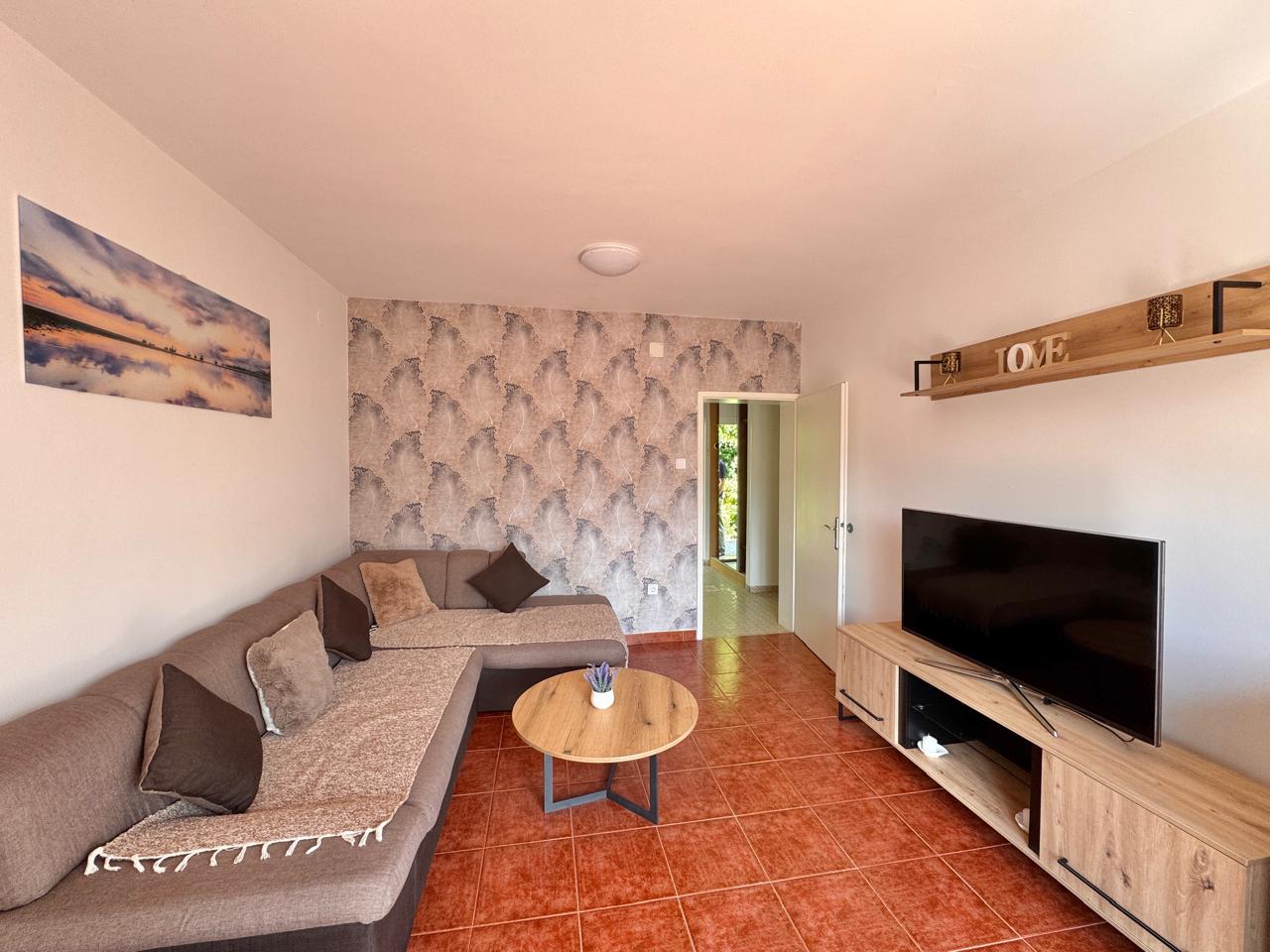 2 bedroom Apartments in Budva, Budva Municipality, Montenegro – MRETT-12