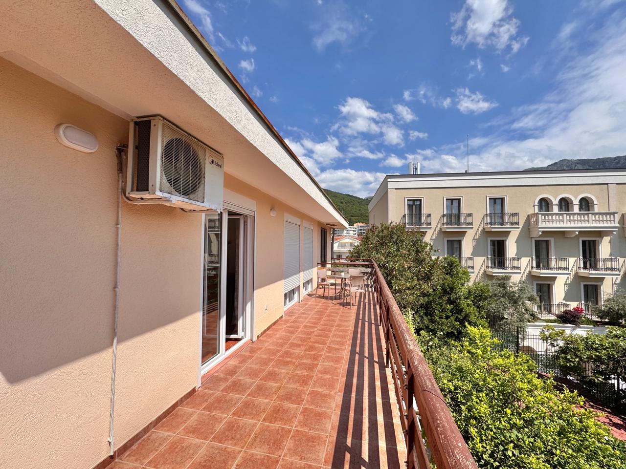 2 bedroom Apartments in Budva, Budva Municipality, Montenegro – MRETT-12