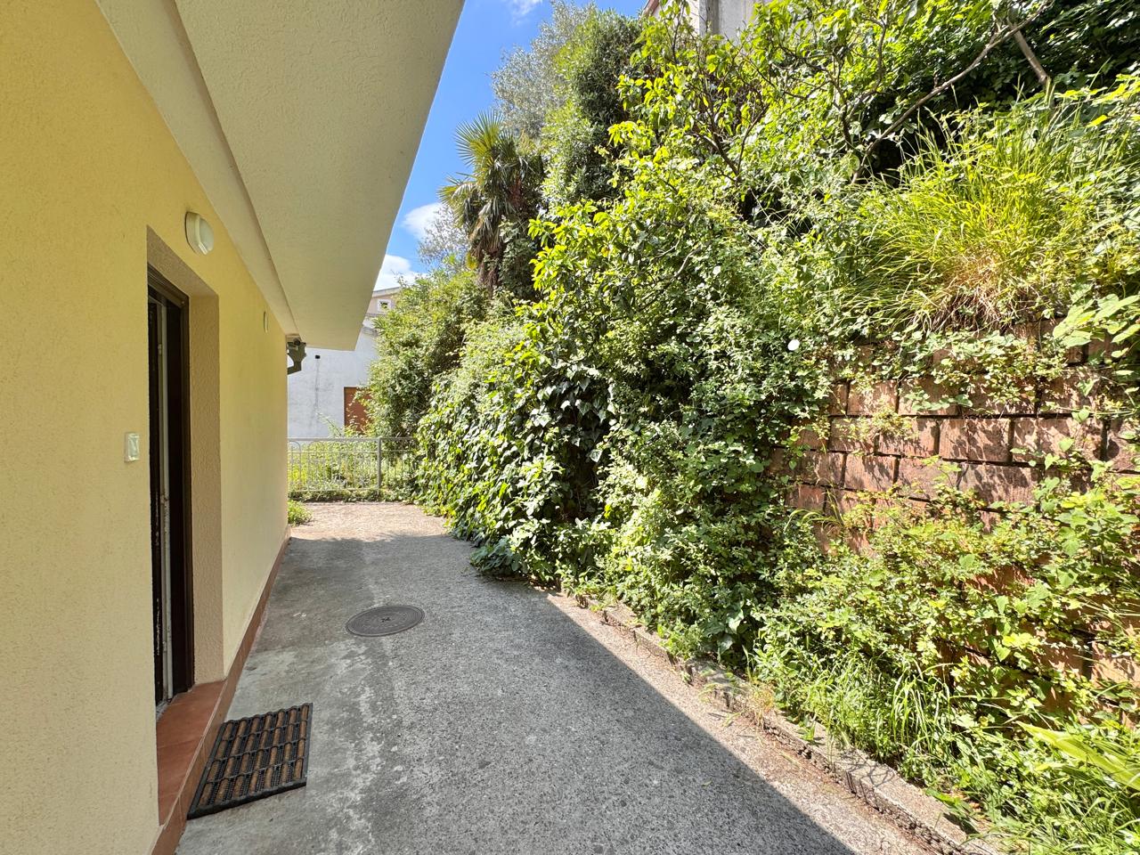 2 bedroom Apartments in Budva, Budva Municipality, Montenegro – MRETT-12