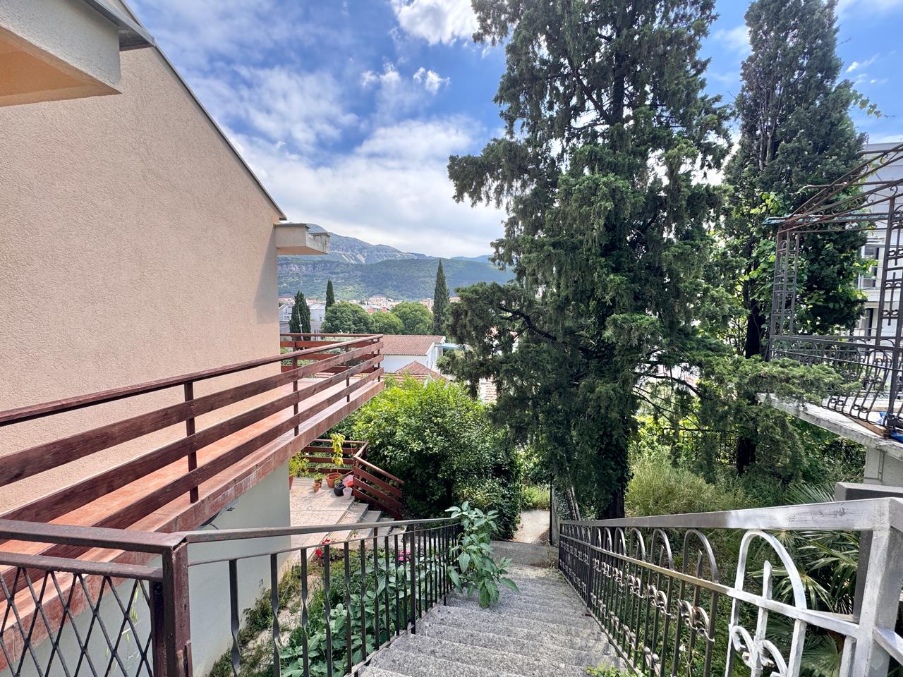 2 bedroom Apartments in Budva, Budva Municipality, Montenegro – MRETT-12