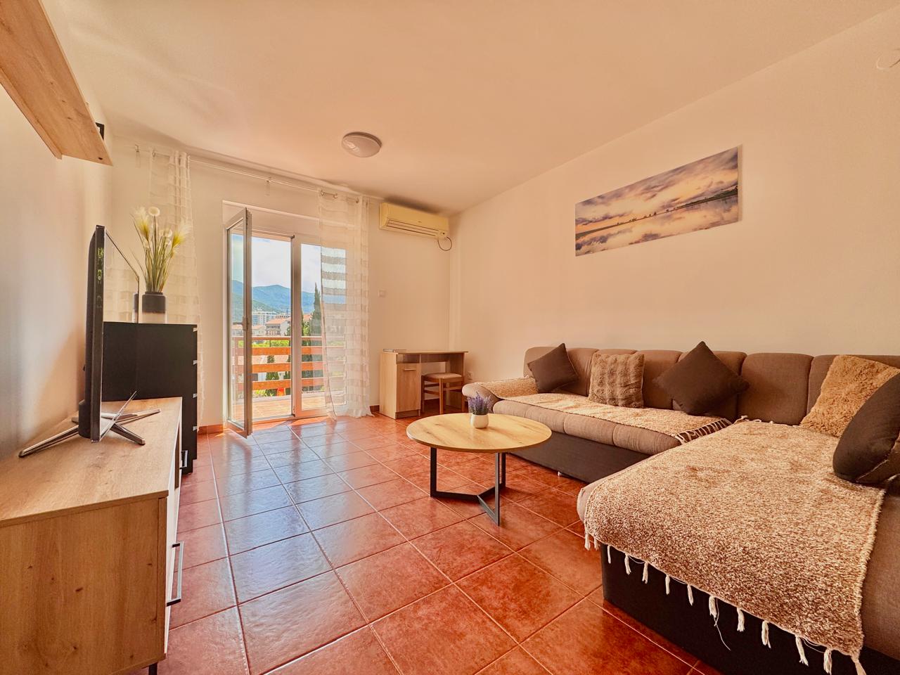 2 bedroom Apartments in Budva, Budva Municipality, Montenegro – MRETT-12