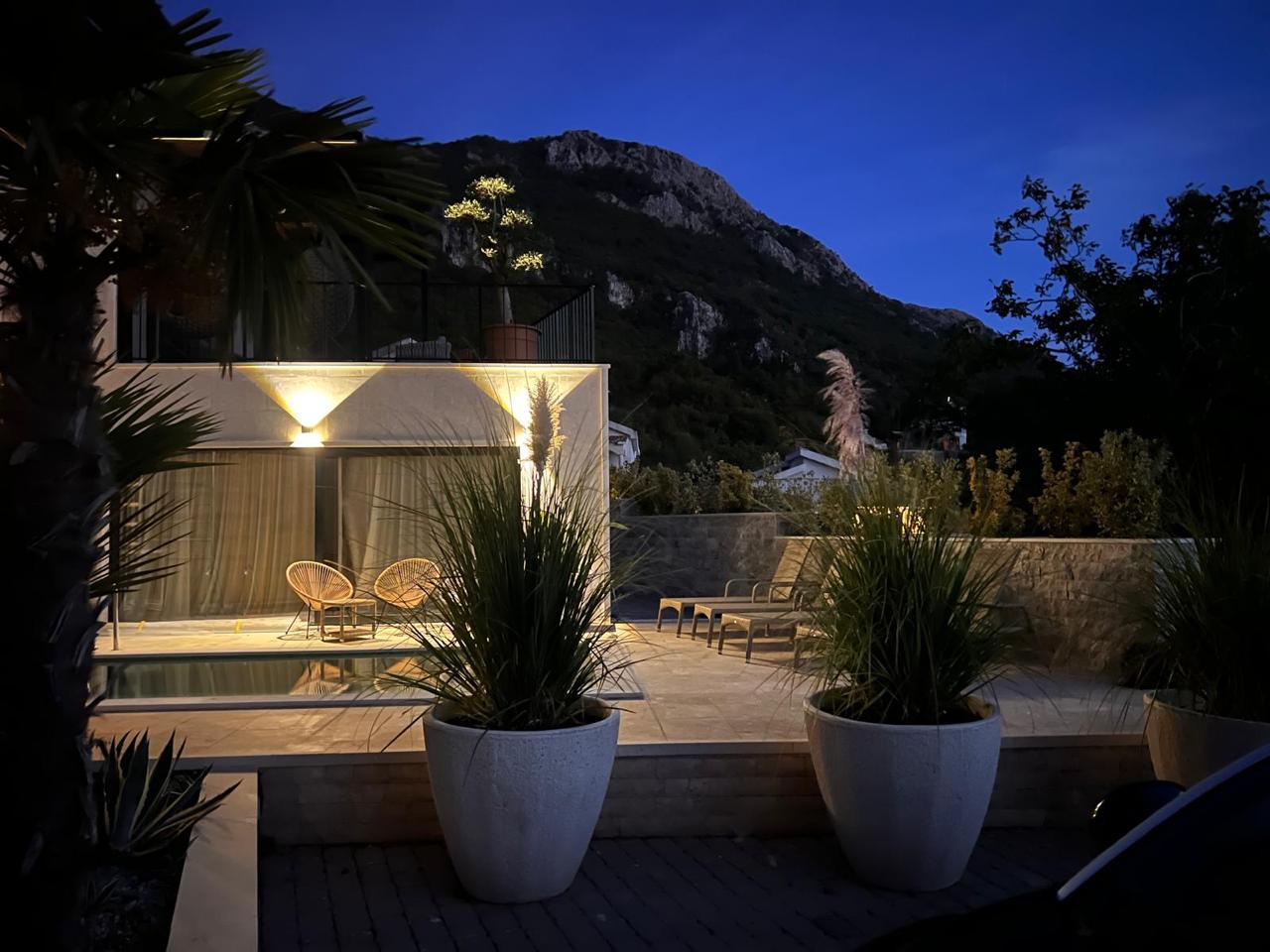 3 bedroom Villas in Przno, Budva Municipality, Montenegro – MRETT-5