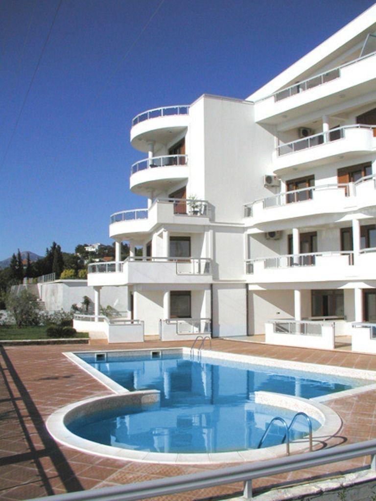 3 bedroom Apartments in Dobra Voda, Bar Municipality, Montenegro – MRETT-7