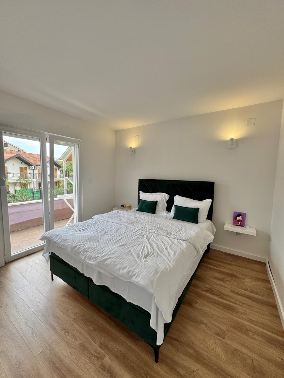 4 bedroom Houses in Podi, Herceg Novi Municipality, Montenegro – MRETT-11