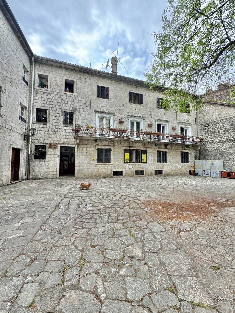 2 bedroom Apartments in Kotor, Kotor Municipality, Montenegro – MRETT-2