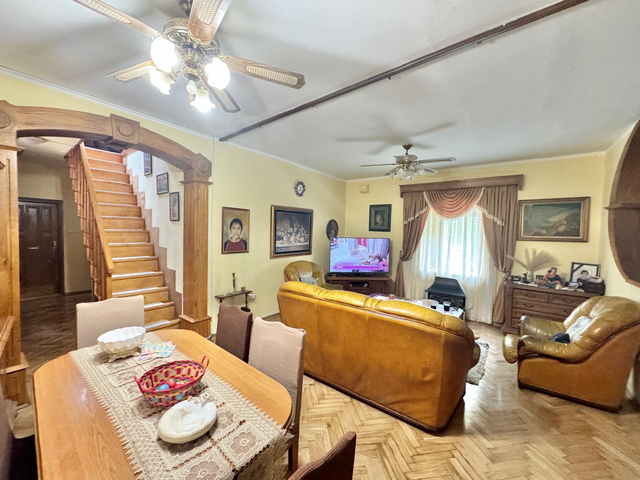 2 bedroom Apartments in Kotor, Kotor Municipality, Montenegro – MRETT-2
